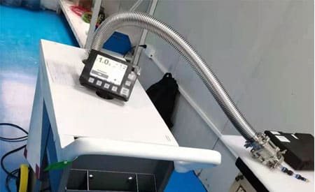 上海伯東氦質譜檢漏儀 ASM 390 激光器零件檢漏